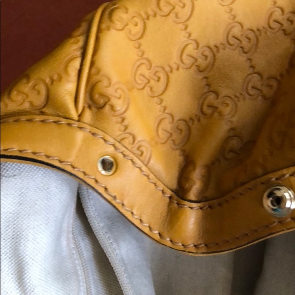 GUCCI YELLOW RARE SUKEY TOTE - Picture 6 of 7